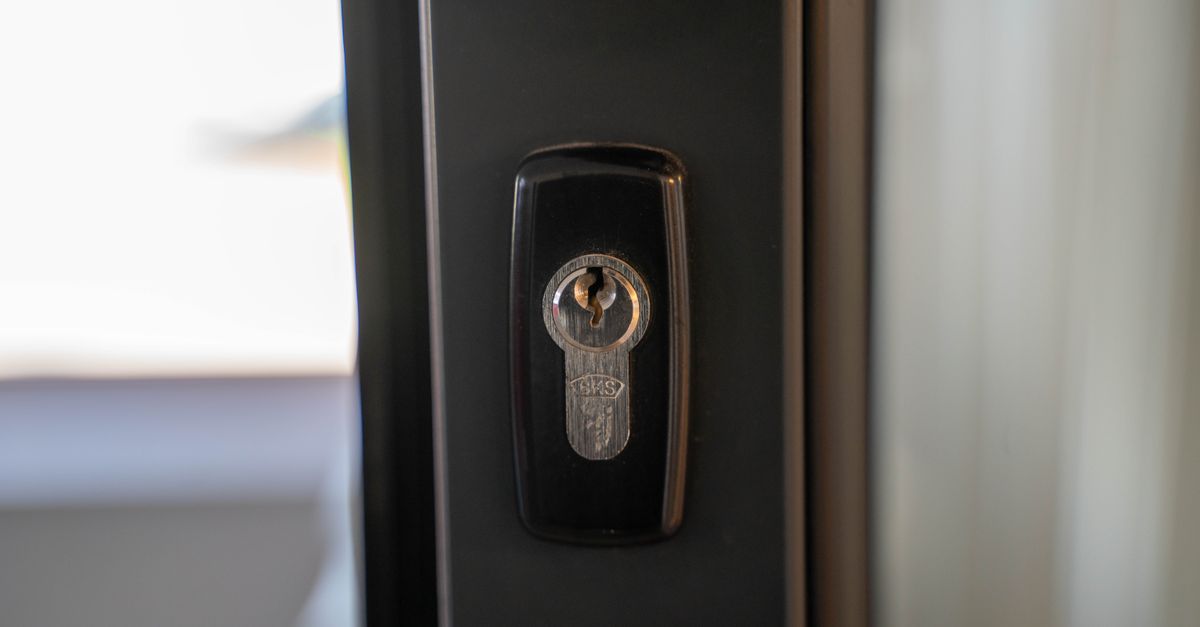 locksmith tools keys — Central Ave Locksmith